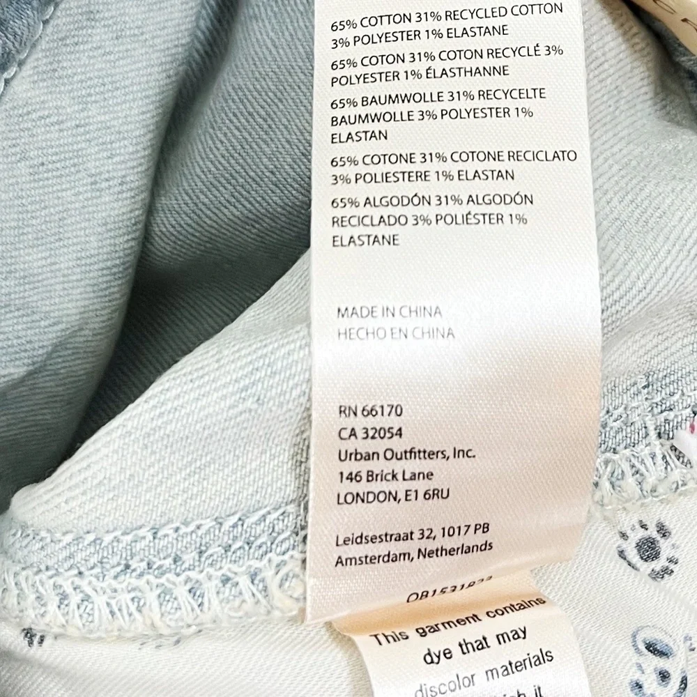 NWT Anthropologie Pilcro Denim Frayed Shortie Shorts Light Wash